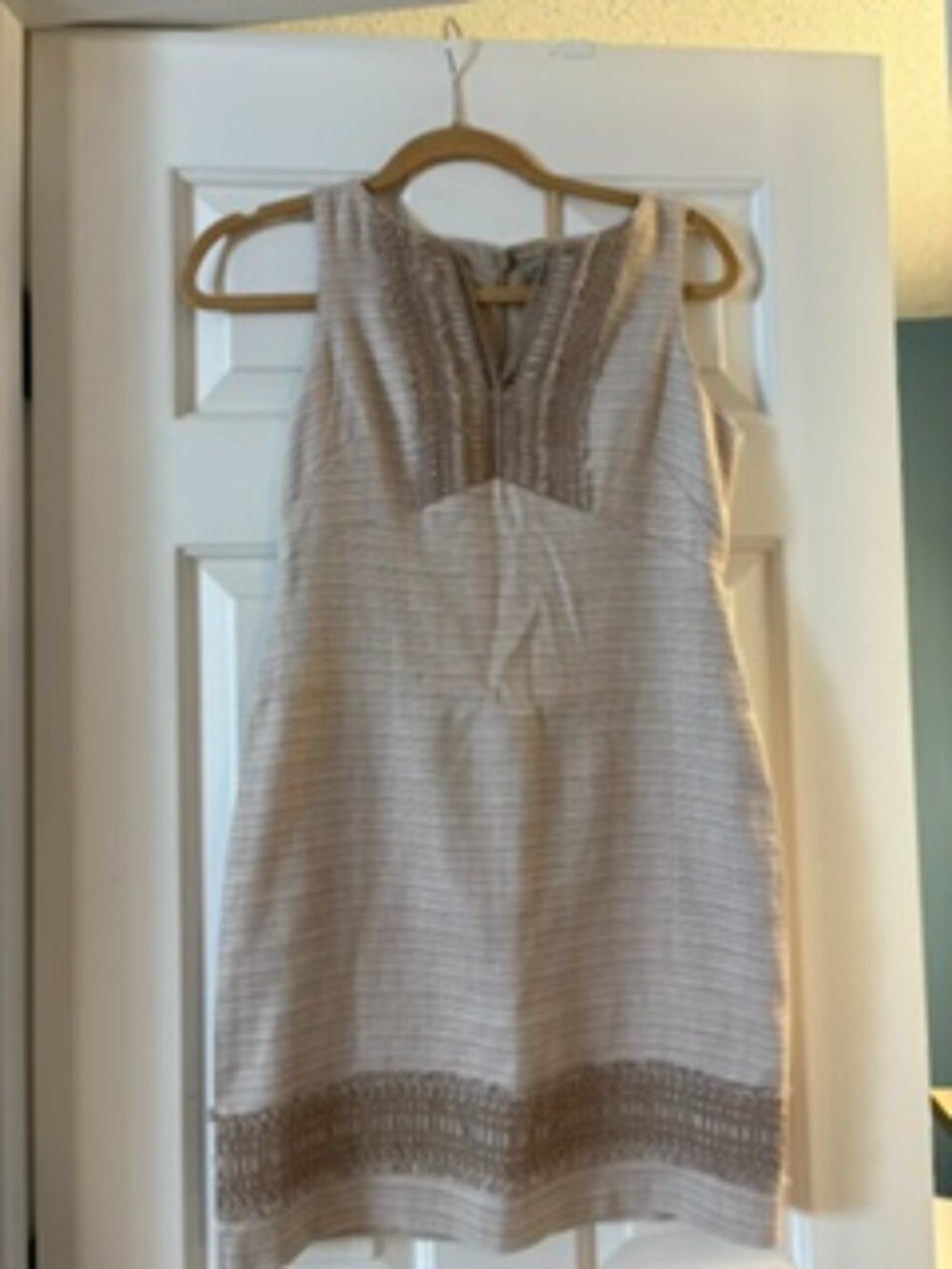 Tan woven linen sleevlelss WHBM size 0P dress